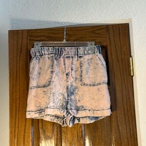 Size M SHIPPING DISCOUNT INCLUDED